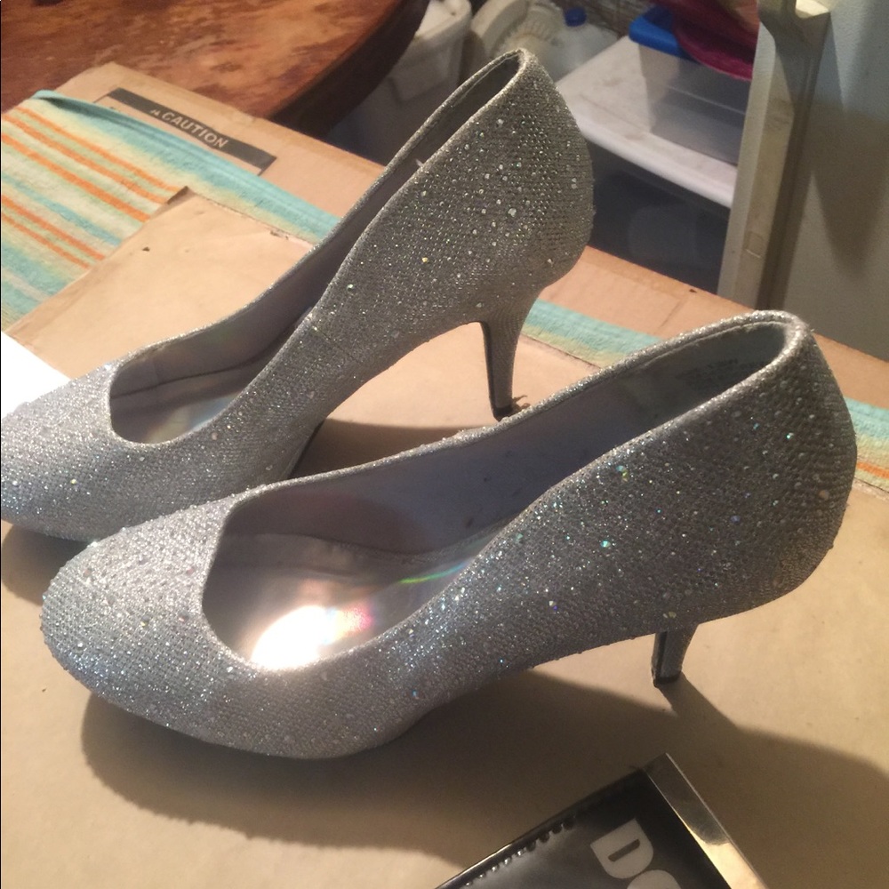 Prom shoes